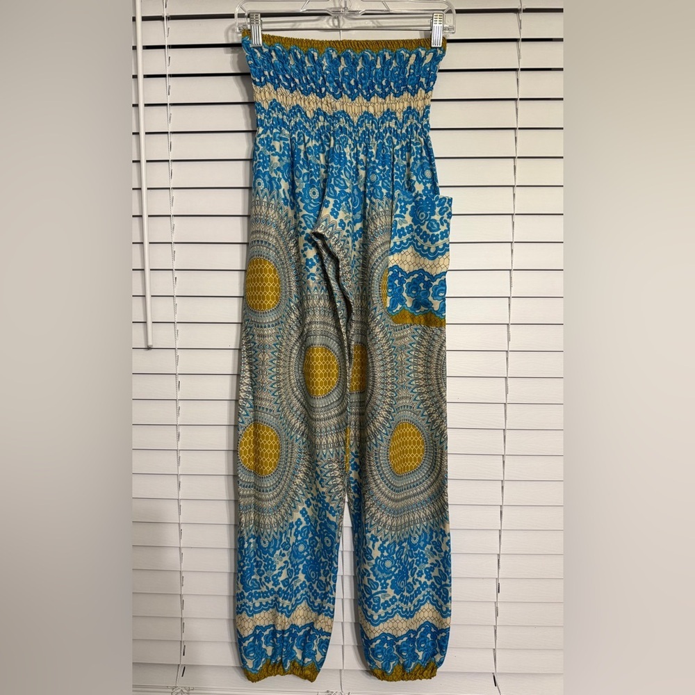 #6) Banjamath wide stretch waist multi color pants size S
